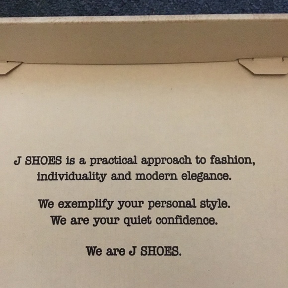 DRESS-UP SHOES FOR MEN. - Picture 7 of 8